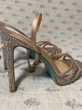 Betsey Johnson “Aiden” crystal embellished platform heels in size 7.5M.